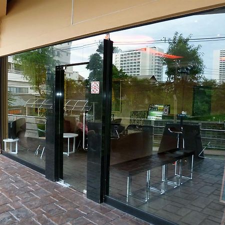 Thepthip Artdeco Studio Pattaya Εξωτερικό φωτογραφία